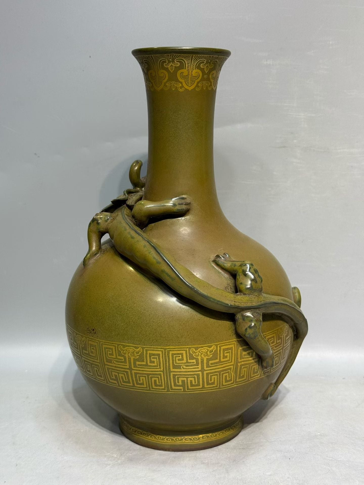 Tea Dust Glaze Dragon Vase