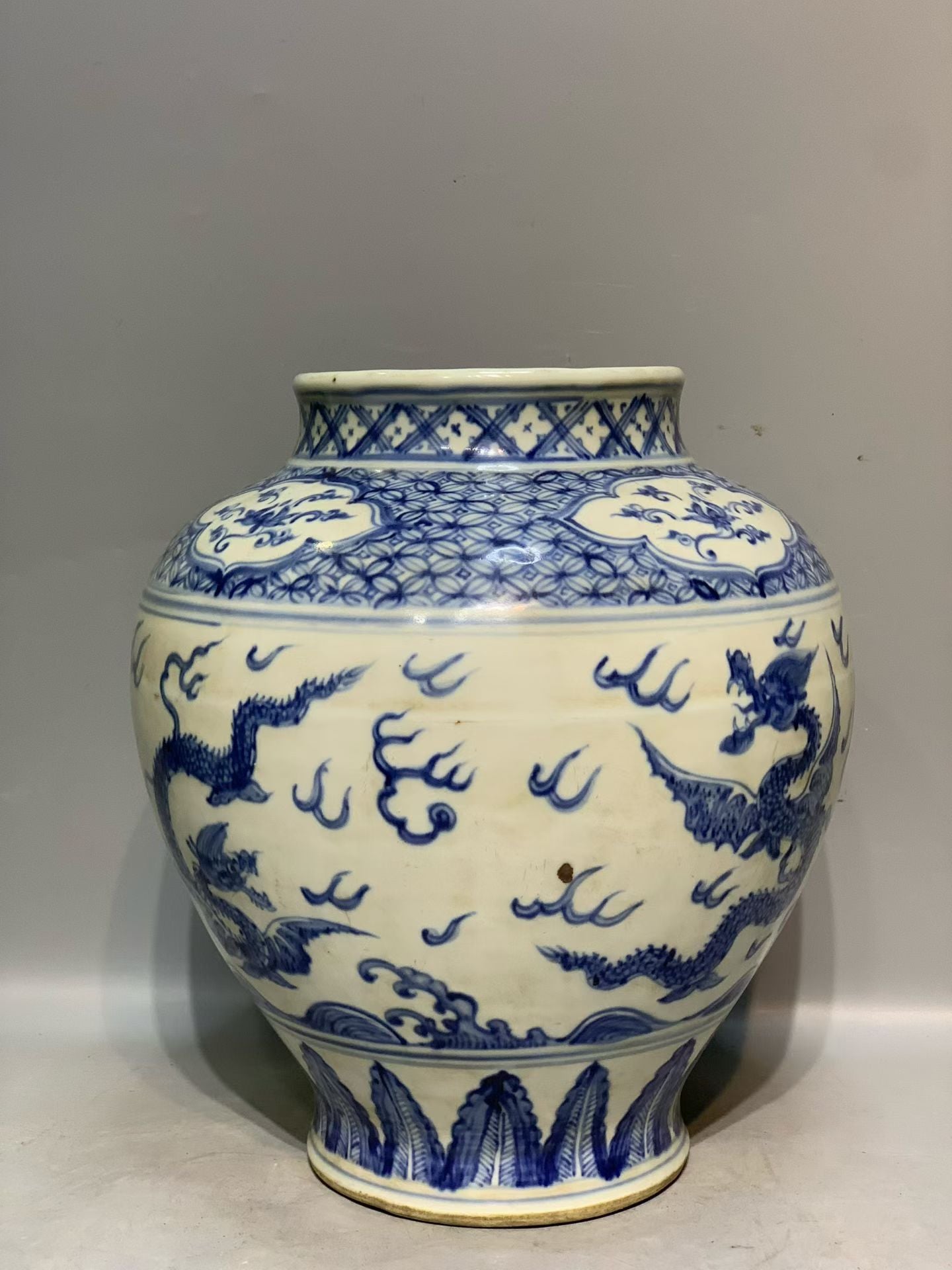 Blue and White Dragon Jar