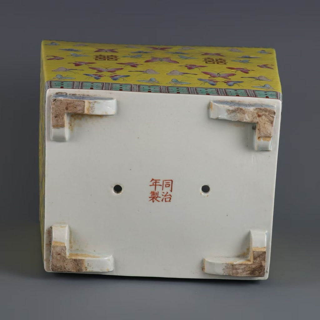 Famille Rose Square Planter with Yellow Ground 082